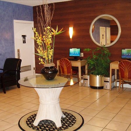 Red Carpet Inn Airport Форт-Лодердейл Інтер'єр фото